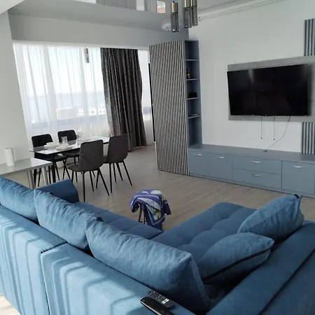 Panoramic & Sea View Apartment Navodari